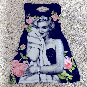 Small Marilyn Monroe shirt